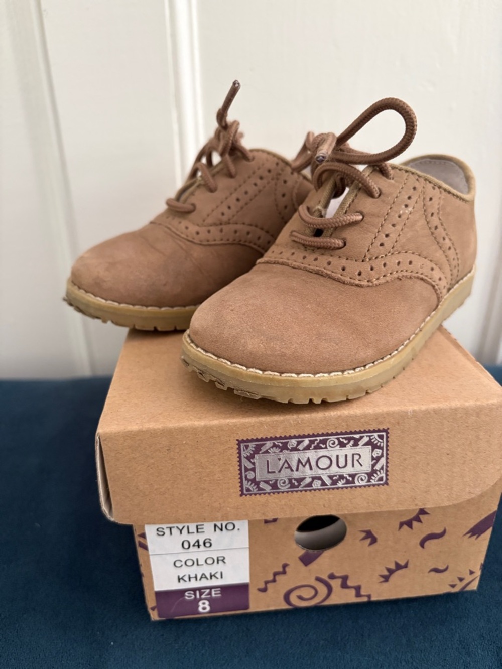 L'Amour Kids' Khaki Suede Lace-Up dress Shoes size 8